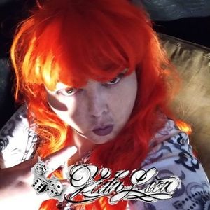 Meet your Posher, Valerie